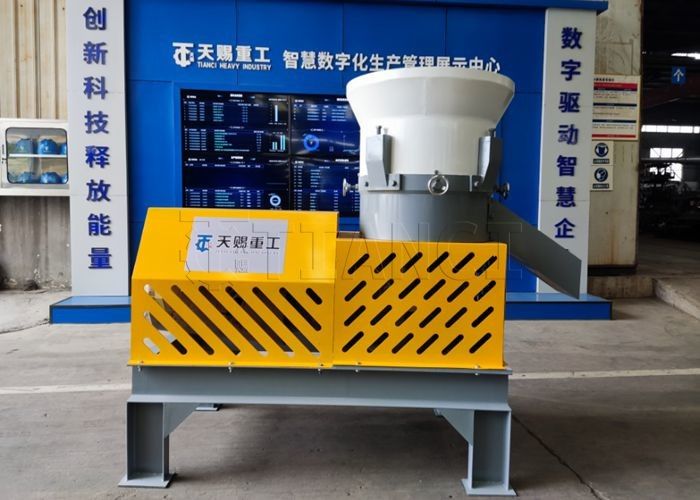 Máquina de producción de pellets de fertilizantes orgánicos de compost biológico granulador de matriz plana 2.2kw