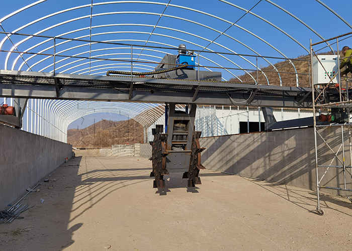 Tipo de rueda de compost Turner fertilizante orgánico fermentación máquina de compost con operación simple