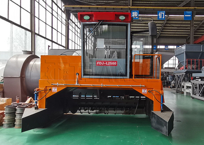 Máquina compostadora de fermentación de abono orgánico tipo oruga para descomposición aeróbica en pila en el suelo