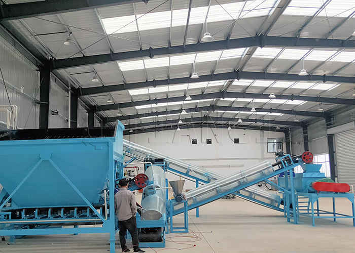 Línea de producción de estiércol de granja Línea de producción de fertilizantes orgánicos en polvo de paja de cultivo