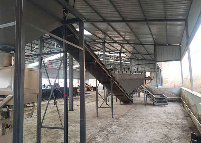 Máquina de fabricación de fertilizantes orgánicos de compost Fertilizantes en polvo Línea de producción para estiércol de pollo