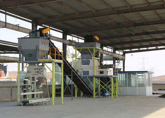 Máquina de fabricación de fertilizantes orgánicos de compost Fertilizantes en polvo Línea de producción para estiércol de pollo