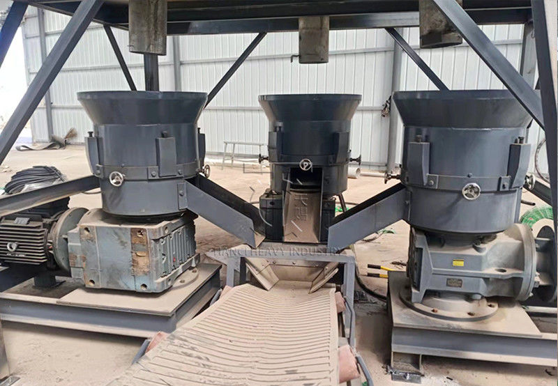 Máquina de fabricación de pellets de madera Granulador de estiércol de ganado y aves de corral Línea de producción de fertilizantes orgánicos Equipo de producción