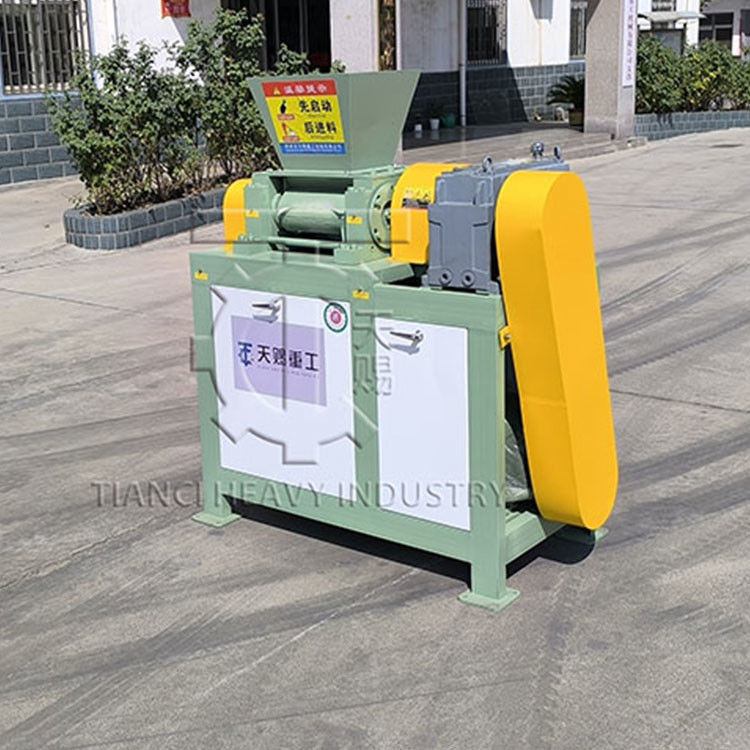 Granulador de prensa de doble rodillo de carbonato de sodio para planta de línea de producción de carbonato de sodio granular