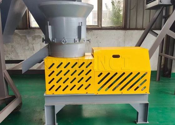Máquina de pelletización por extrusión a presión plana de alto rendimiento para la producción optimizada de fertilizantes