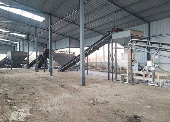 Línea de producción de estiércol de granja Línea de producción de fertilizantes orgánicos en polvo de paja de cultivo